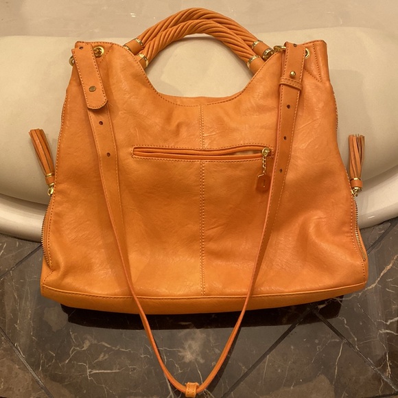 MICHAEL KORS BURNT ORANGE HOBO LEATHER BAG - Picture 7 of 7